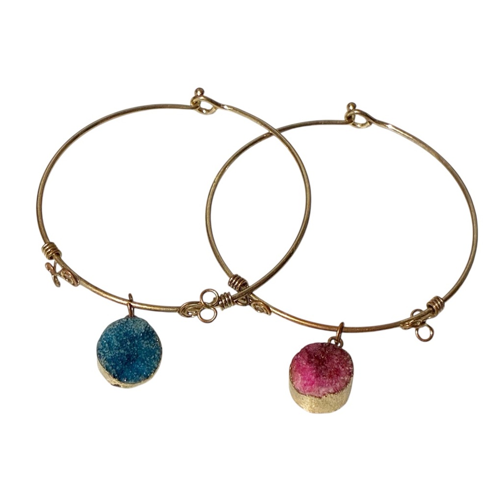 Hildie & Jo Bracelet Blue Green Pink Rock Style Gold Tone Hook Closure Jewelry